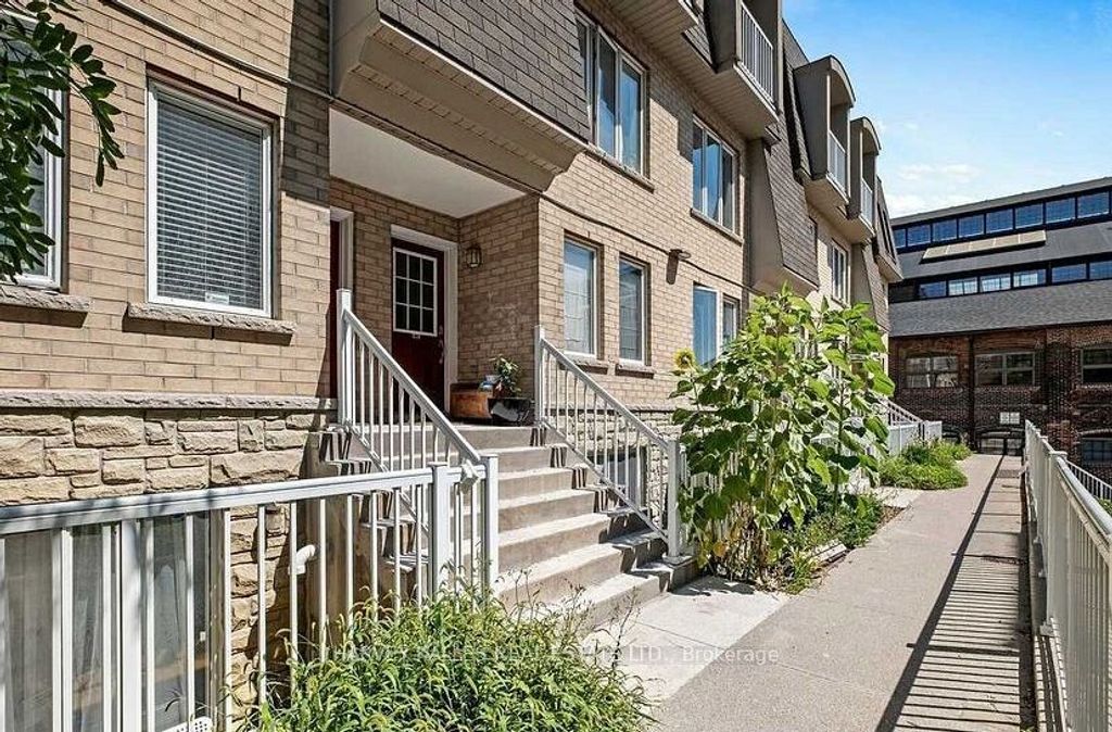 Photo of 21 Foundry Avenue #6, Toronto, ON M6H 4K7 (MLS # W12795384)