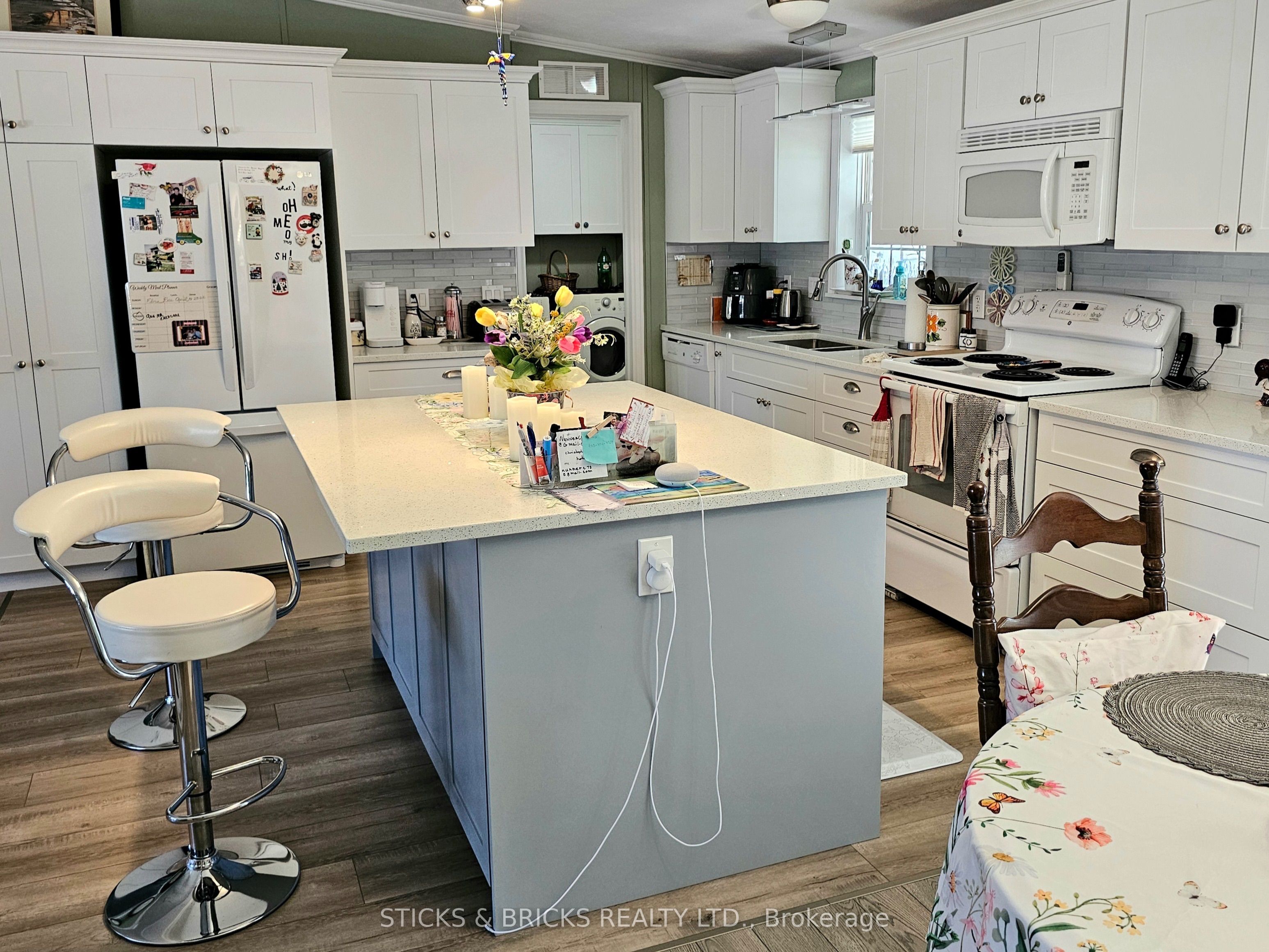 3033 Townline Road 392