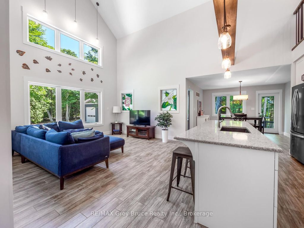 Photo of 110 Maple Golf Crescent, Northern Bruce Peninsula, ON N0H 2R0 (MLS # X12937998)