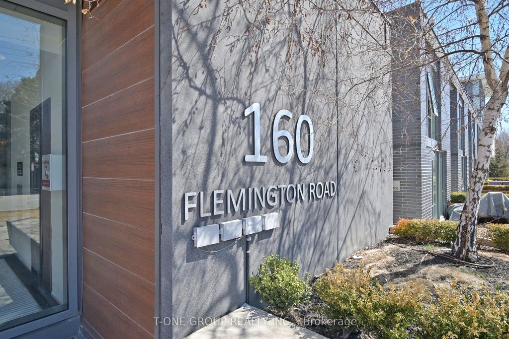 Photo of 160 Flemington Road #313, Toronto, ON M6A 1N6 (MLS # W13125902)