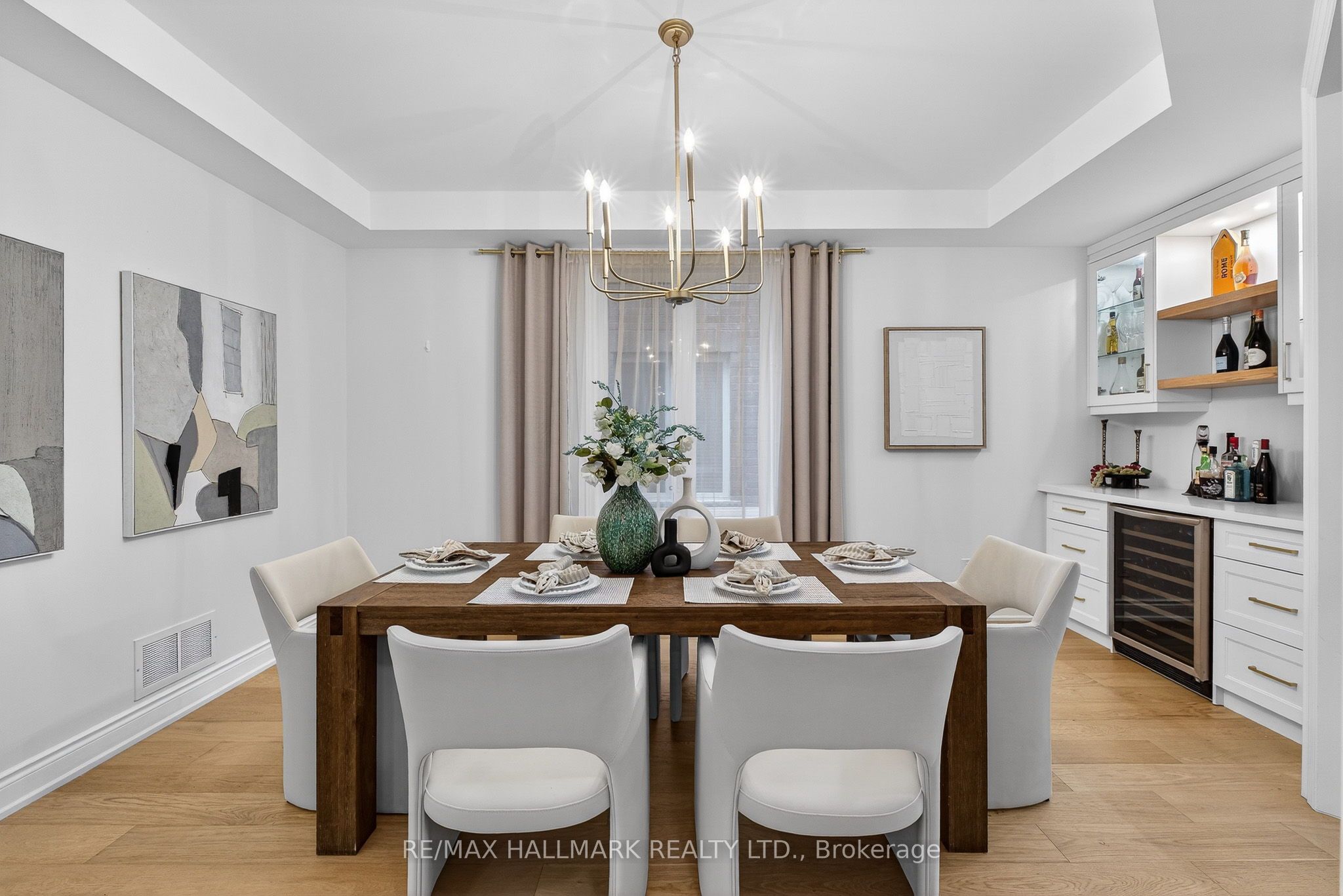 23 Wardlaw Place
