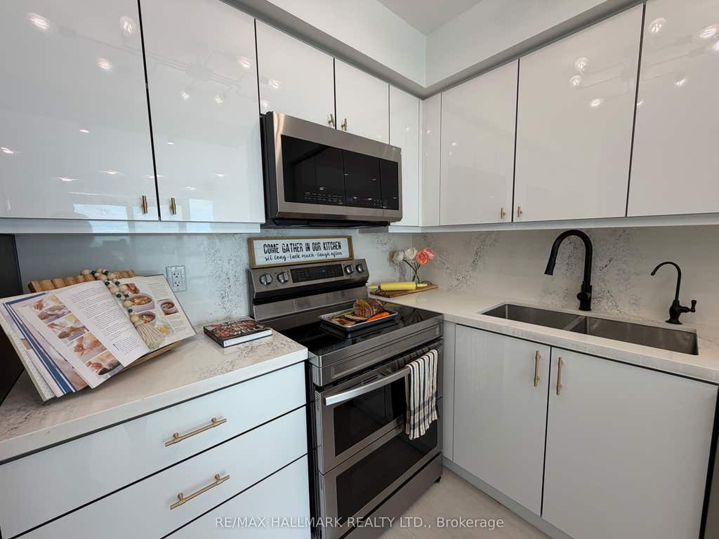 Photo of 5740 Yonge Street #1904, Toronto, ON M2M 0B1 (MLS # C13538018)