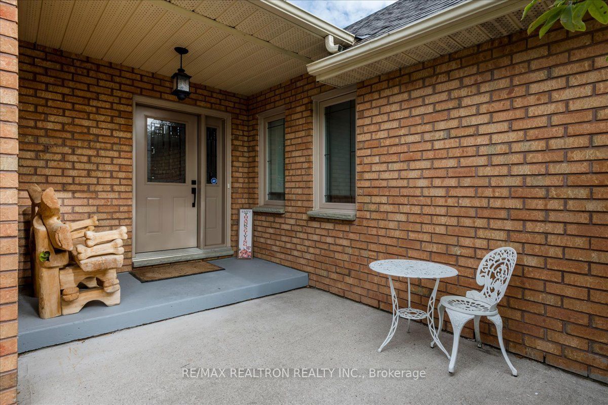 34 Howard Drive