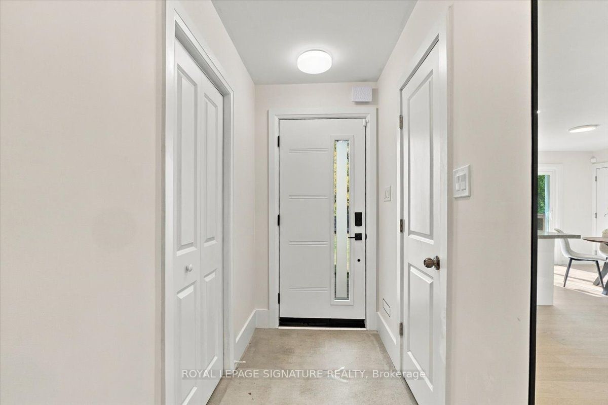 7 Parkside Drive
