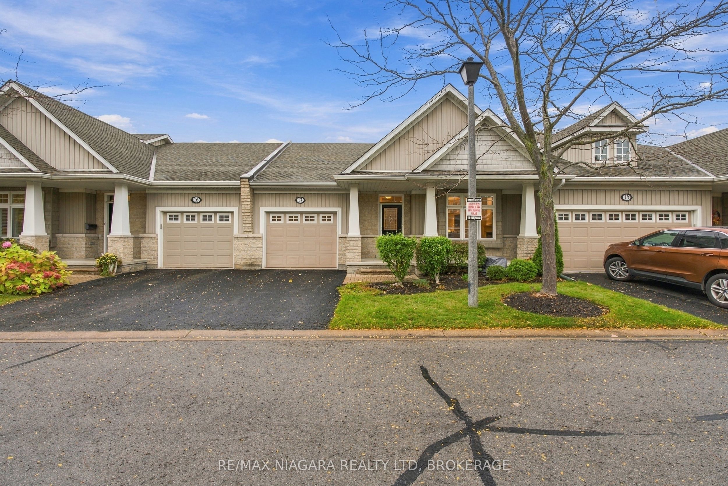 92 Loretta Drive 17