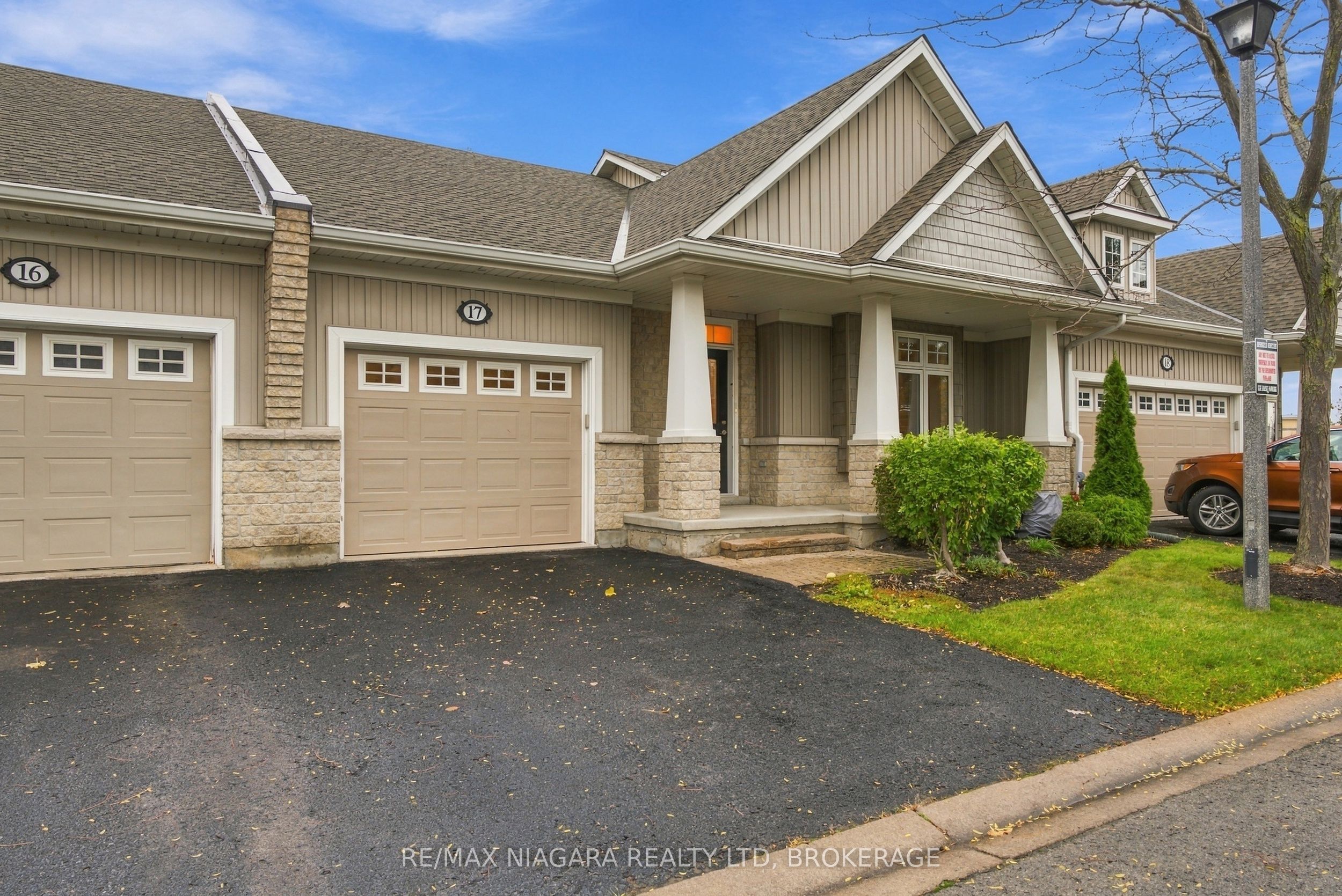 92 Loretta Drive 17