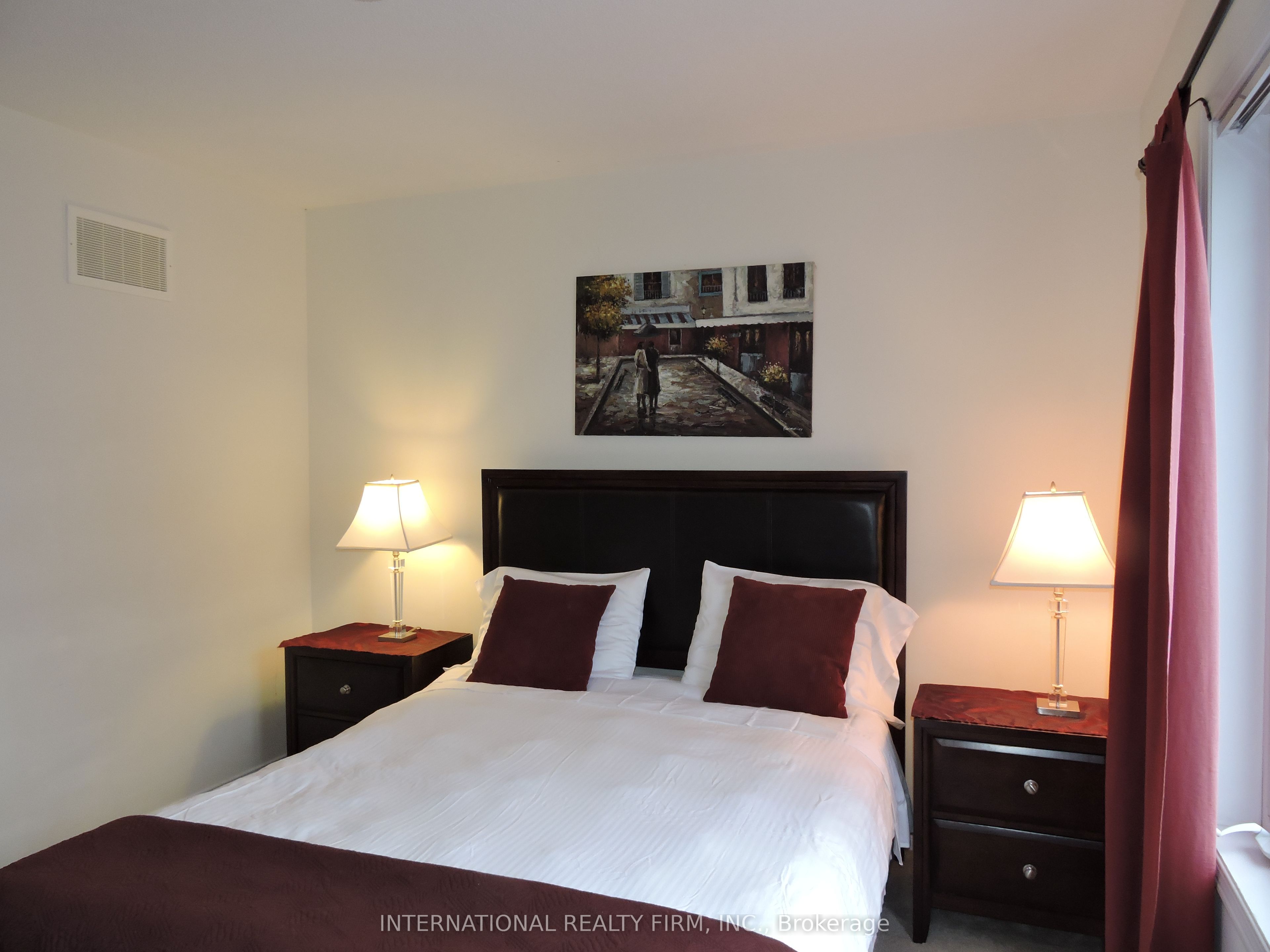 5035 Oscar Peterson Boulevard 24