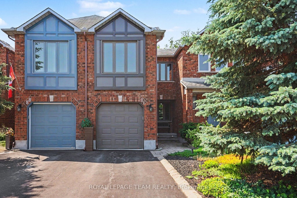 Photo of 86 Winnegreen Court, Hunt Club - South Keys and Area, ON K1G 5S4 (MLS # X13507536)