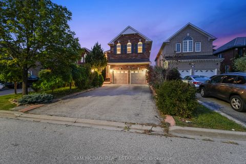 3619 Waterfall Crescent Mississauga ON L5N 8G8