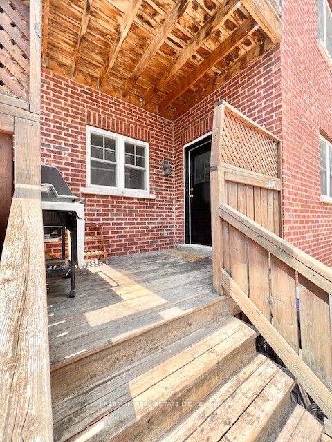 543 Palmerston Boulevard 2