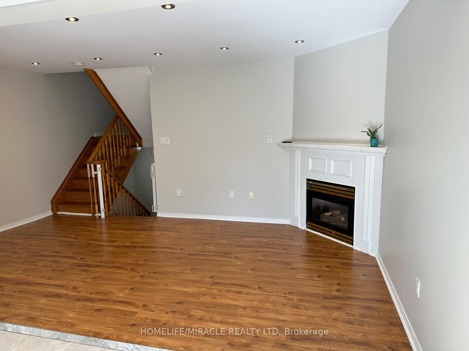 1588 South Parade Court 67