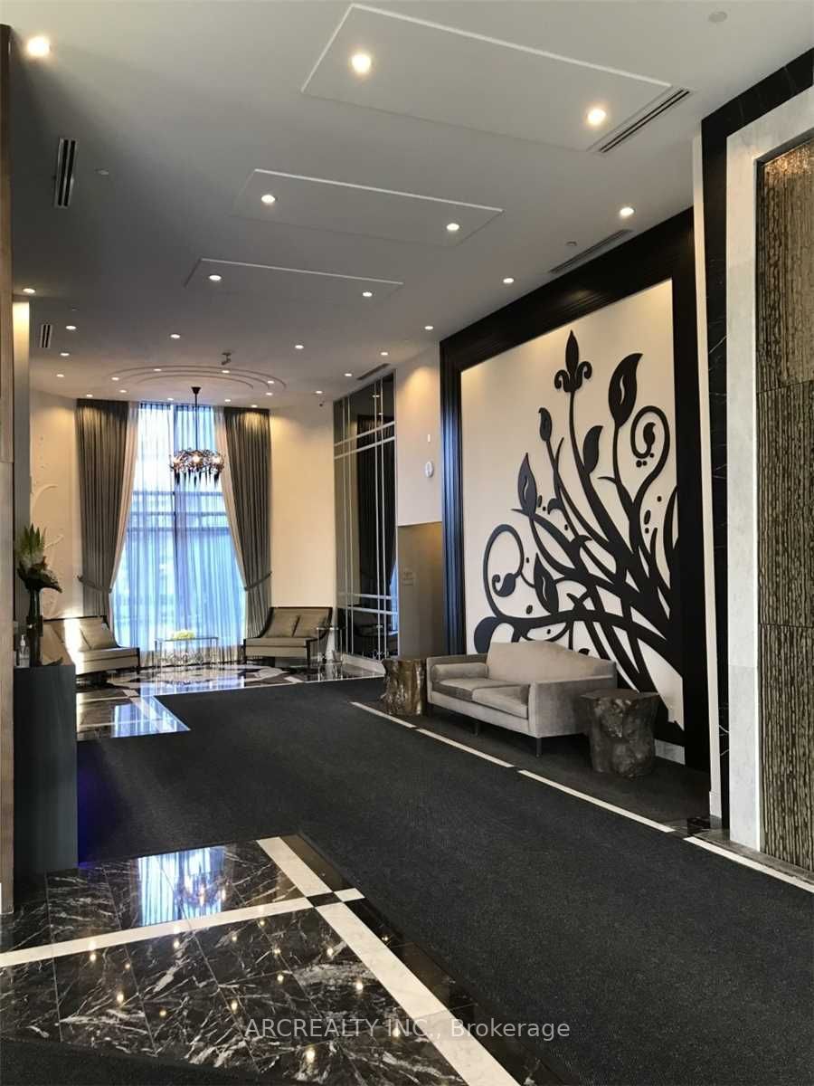 Photo of 7608 Yonge Street #208, Vaughan, ON L4J 0J5 (MLS # N14091052)