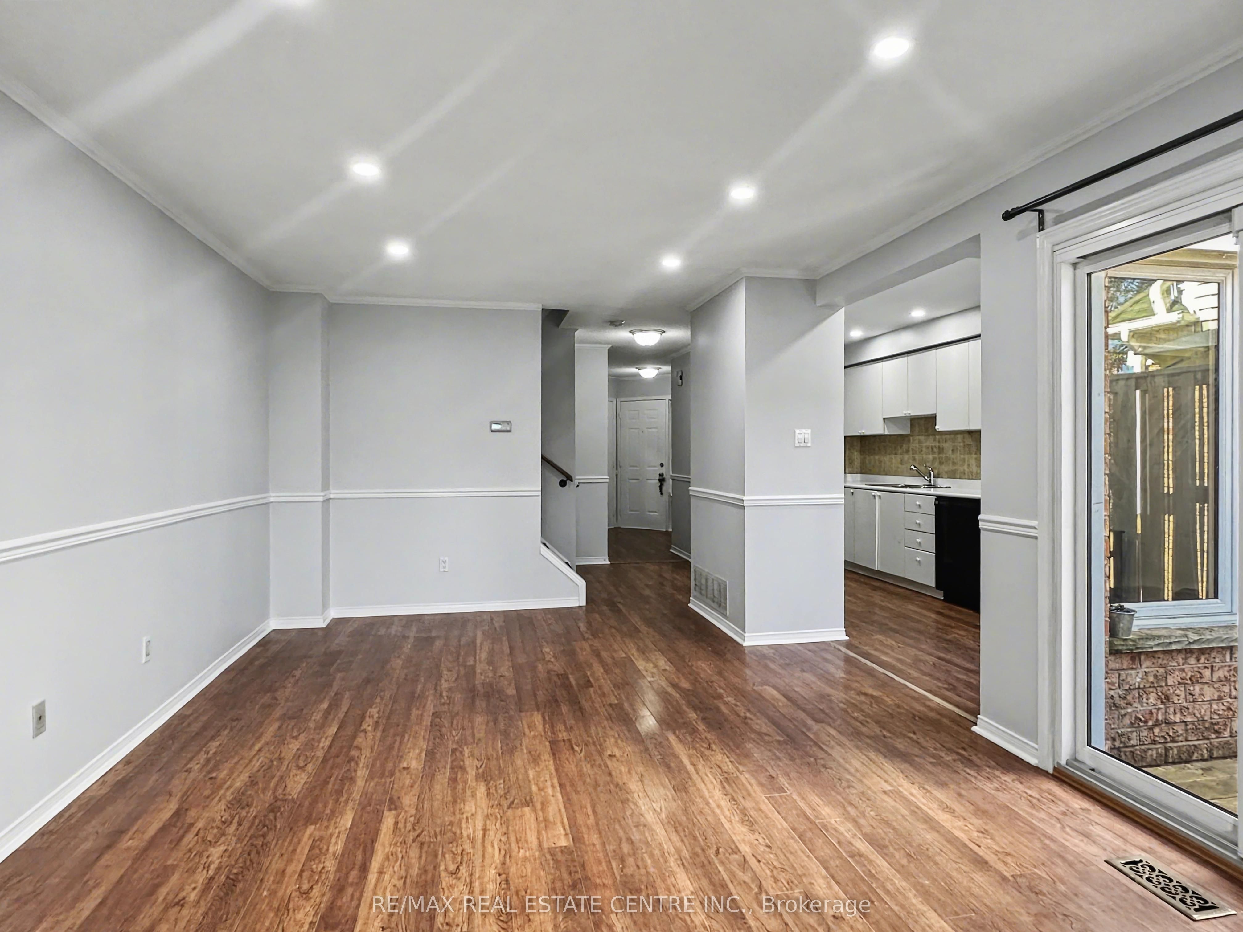 2215 Cleaver Avenue 22