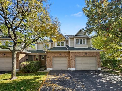 2215 Cleaver Avenue 22 Burlington ON L7M 4C5