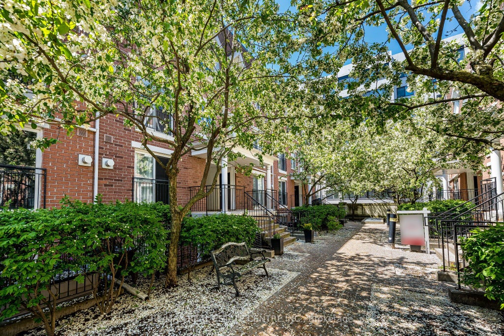 Photo of 16 Laidlaw Street #920, Toronto, ON M6K 1X2 (MLS # W13491772)
