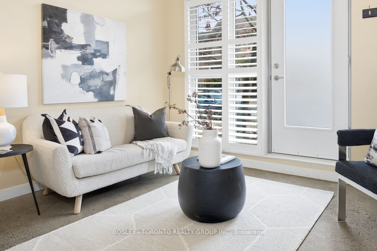 52 Sumach Street TH102