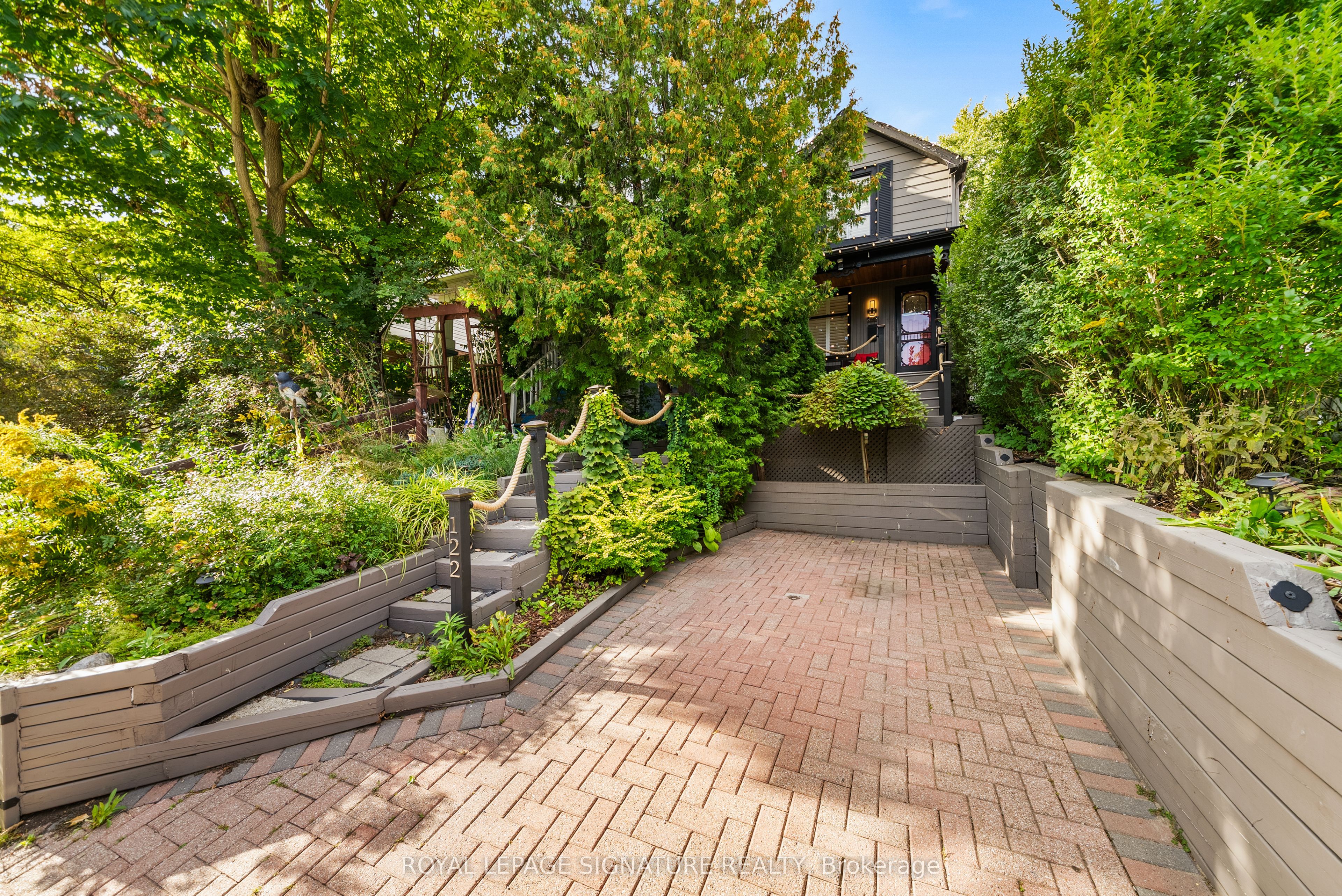 122 Duvernet Avenue