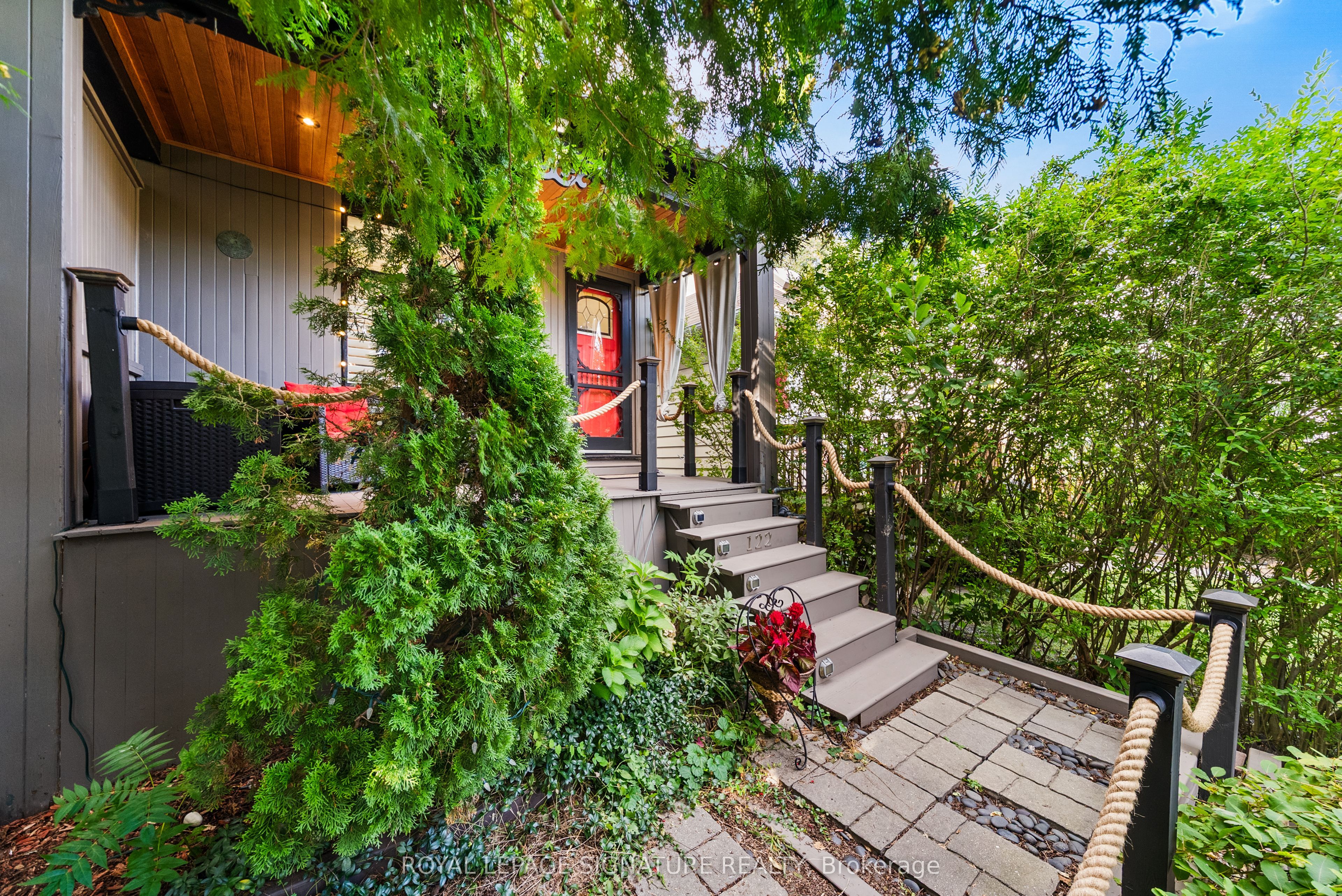 122 Duvernet Avenue