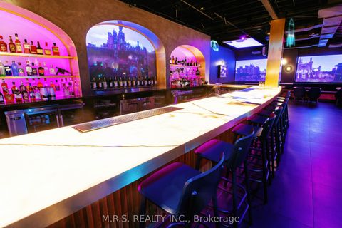 739 Queen Street W 2nd Floor Toronto ON M6J 1G1