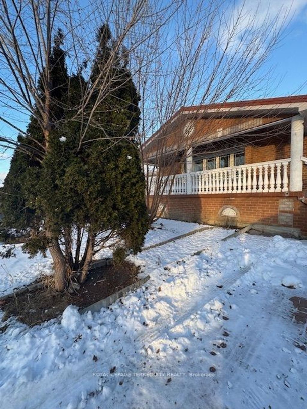 Photo of 46 Orpington Crescent, Toronto, ON M9V 3E4 (MLS # W12777268)