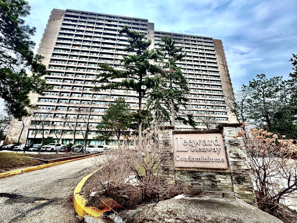 Photo of 100 Leeward Glenway #404, Toronto, ON M3C 2Z1 (MLS # C12865158)