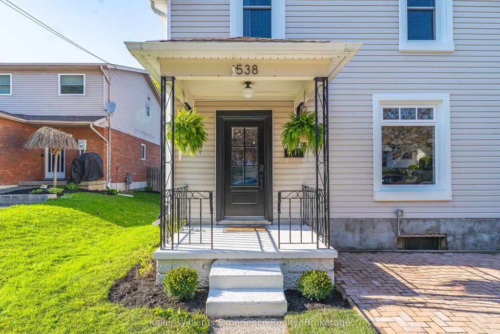 Photo of 538 12th Street W, Owen Sound, ON N4K 3V9 (MLS # X13149852)