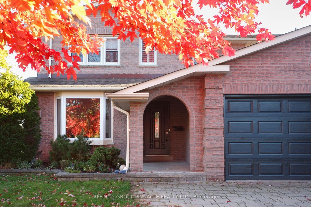 Photo of 37 Parkway Avenue, Kawartha Lakes, ON K9V 5J7 (MLS # X12862492)