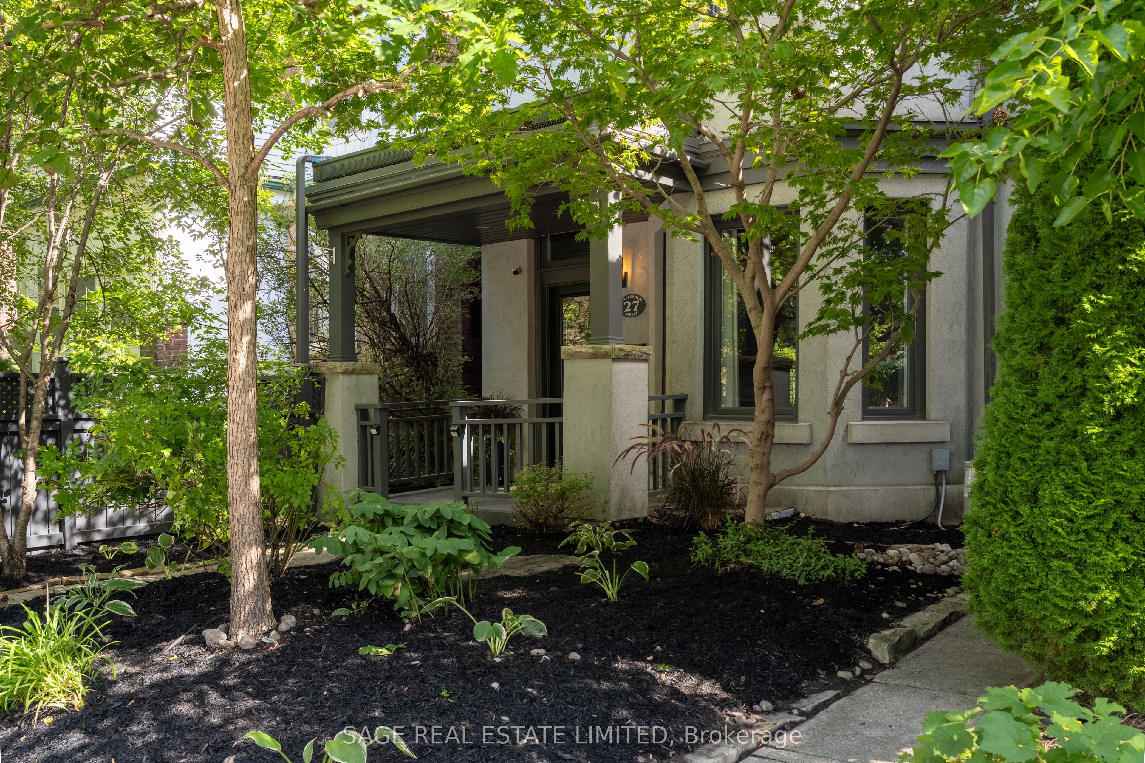 27 Callender Street