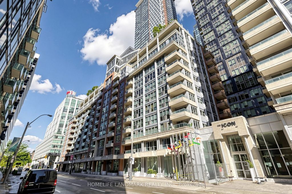 Photo of 270 wellington Street W #1124, Toronto, ON M5V 3P5 (MLS # C13109034)