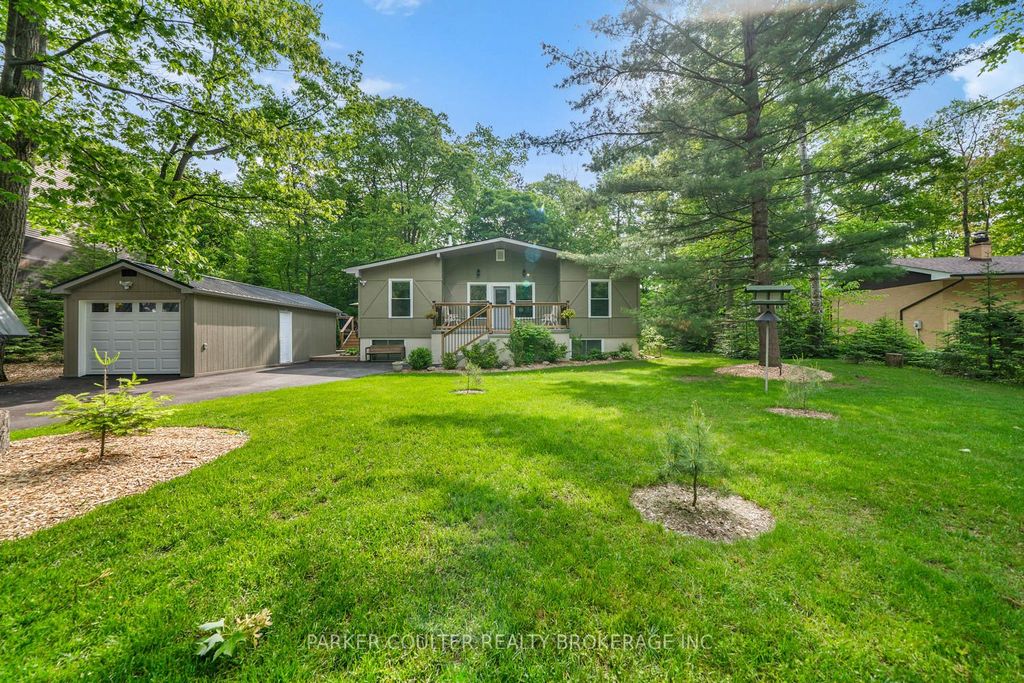 Photo of 11 Duquette Court, Tiny, ON L9M 0H3 (MLS # S12705038)