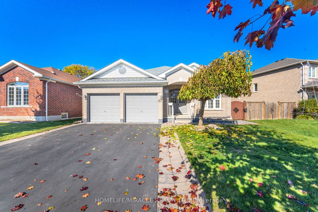 Photo of 57 Bronze Crescent, Bradford West Gwillimbury, ON L3Z 0B1 (MLS # N12498290)