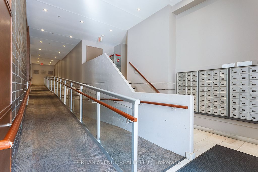 Photo of 44 Bond Street W #707, Oshawa, ON L1G 6R2 (MLS # E12754378)