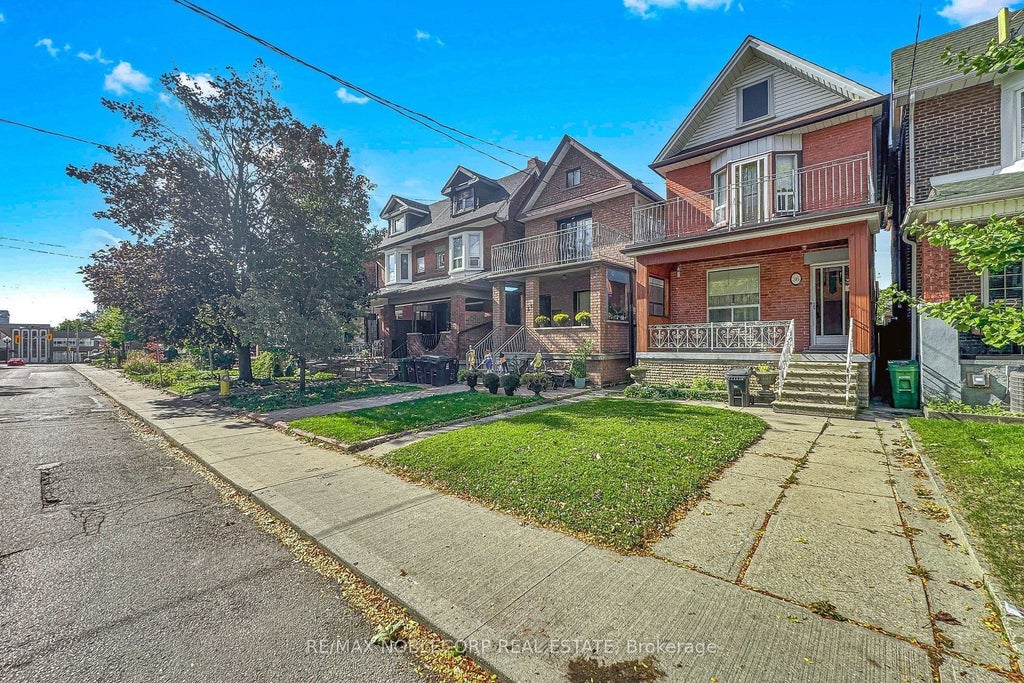 Photo of 36 Earlscourt Avenue, Toronto, ON M6E 4A6 (MLS # W14027396)