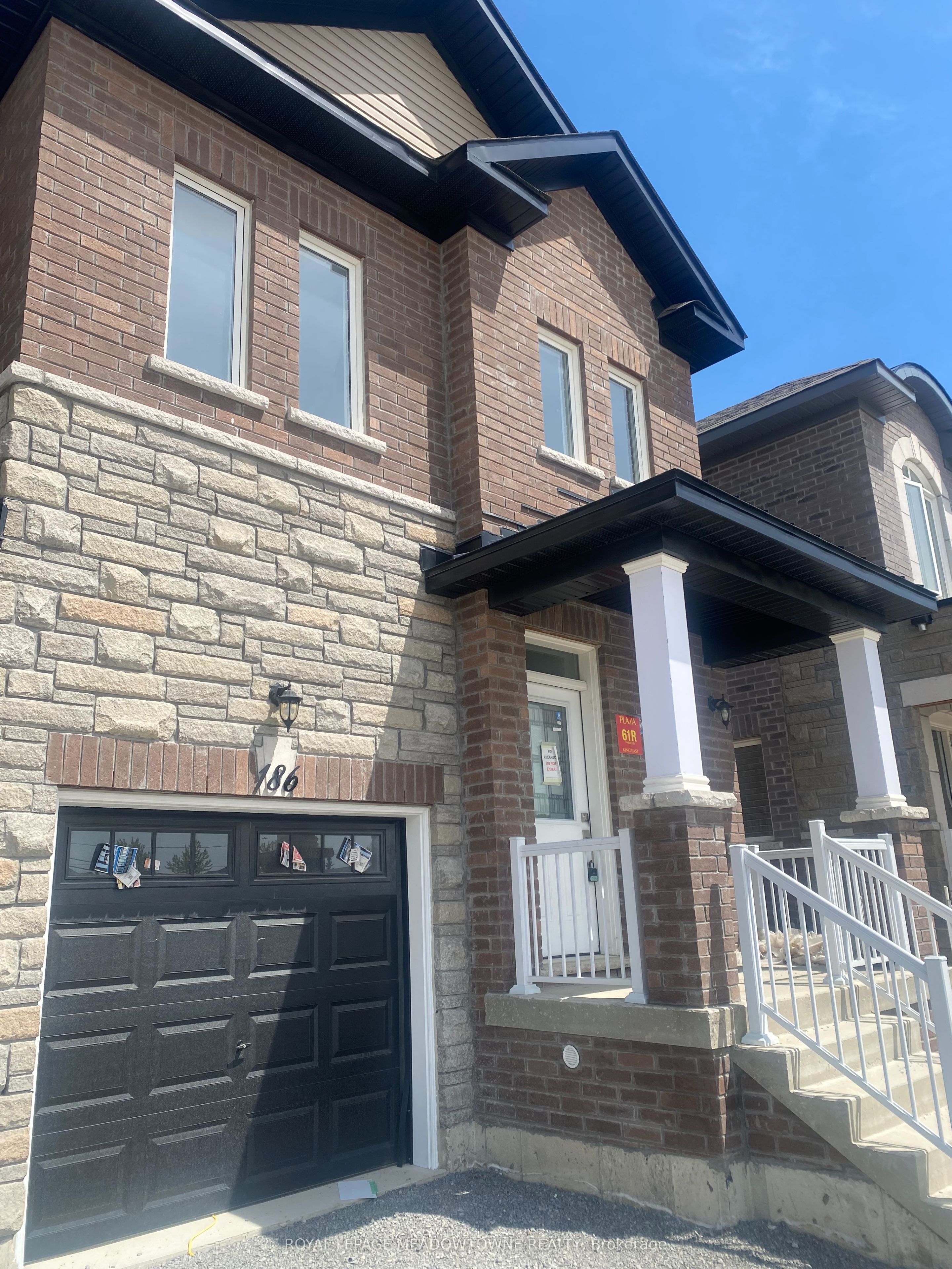 186 Seguin Street