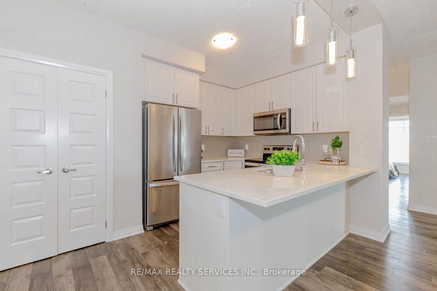 610 Farmstead Drive 420