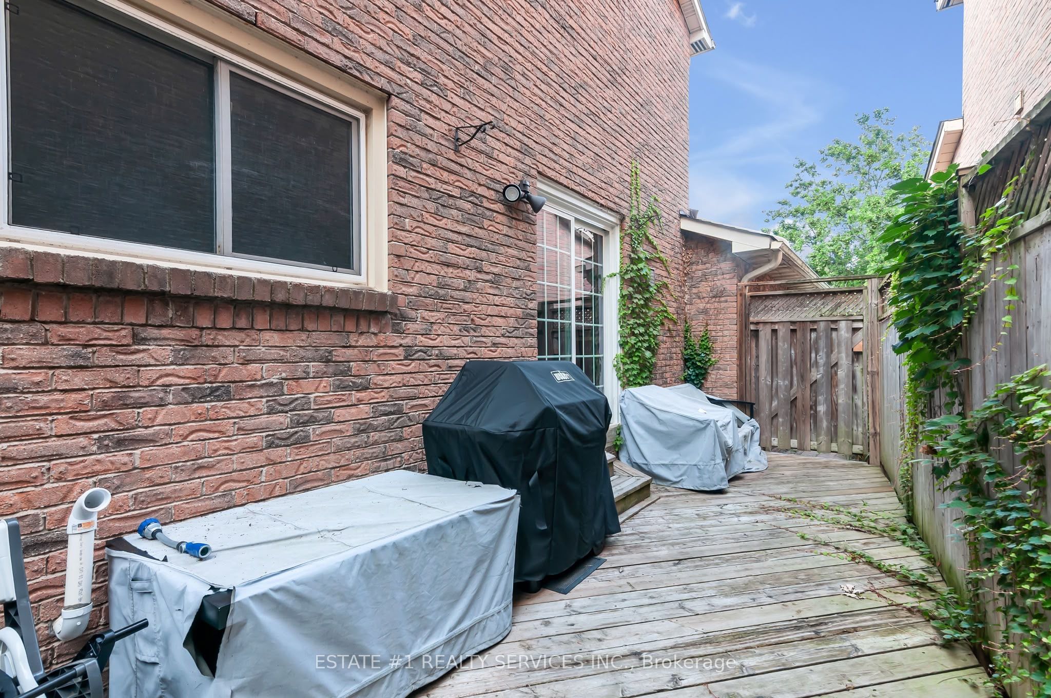 4212 Powderhorn Crescent