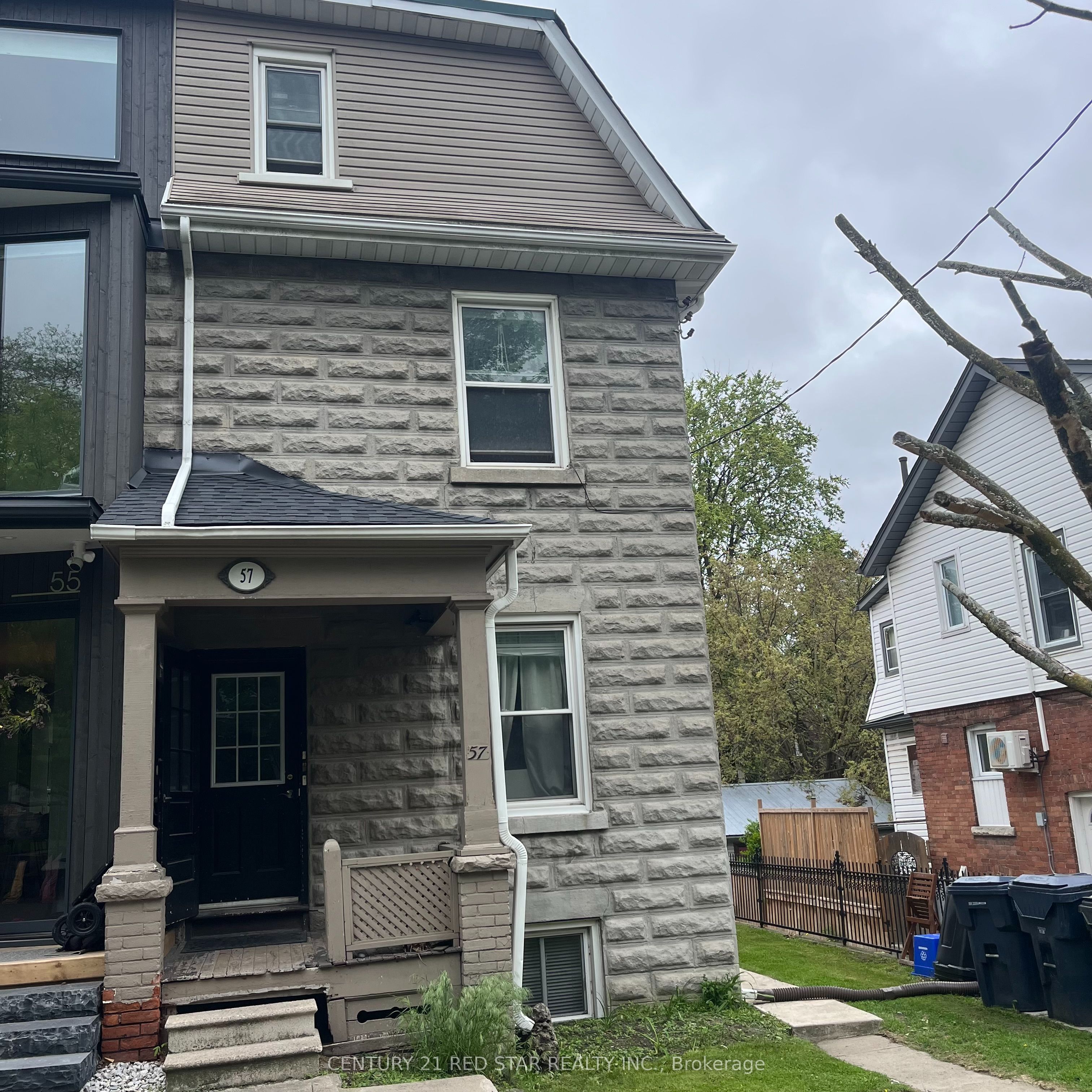 57 Humberside Avenue