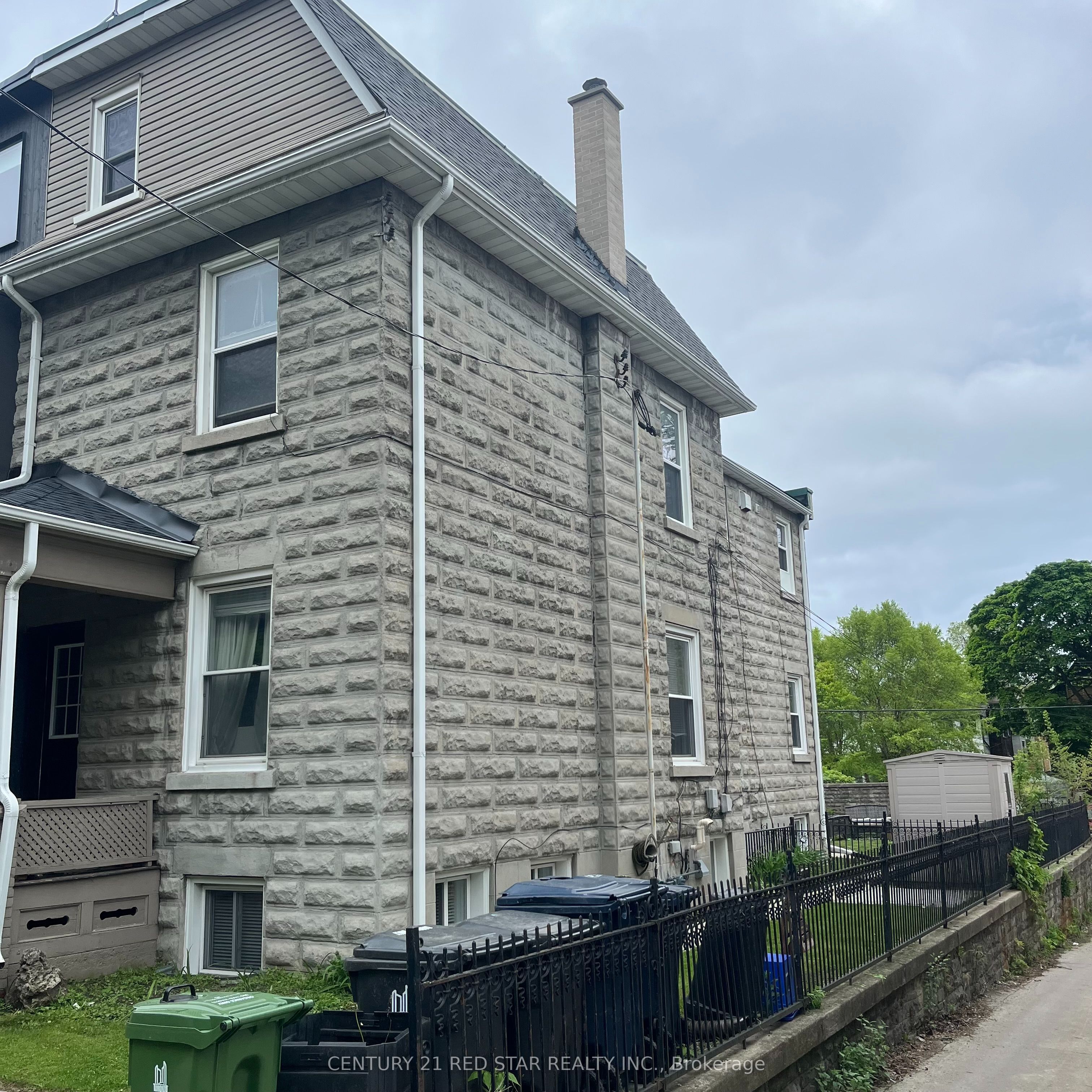 57 Humberside Avenue