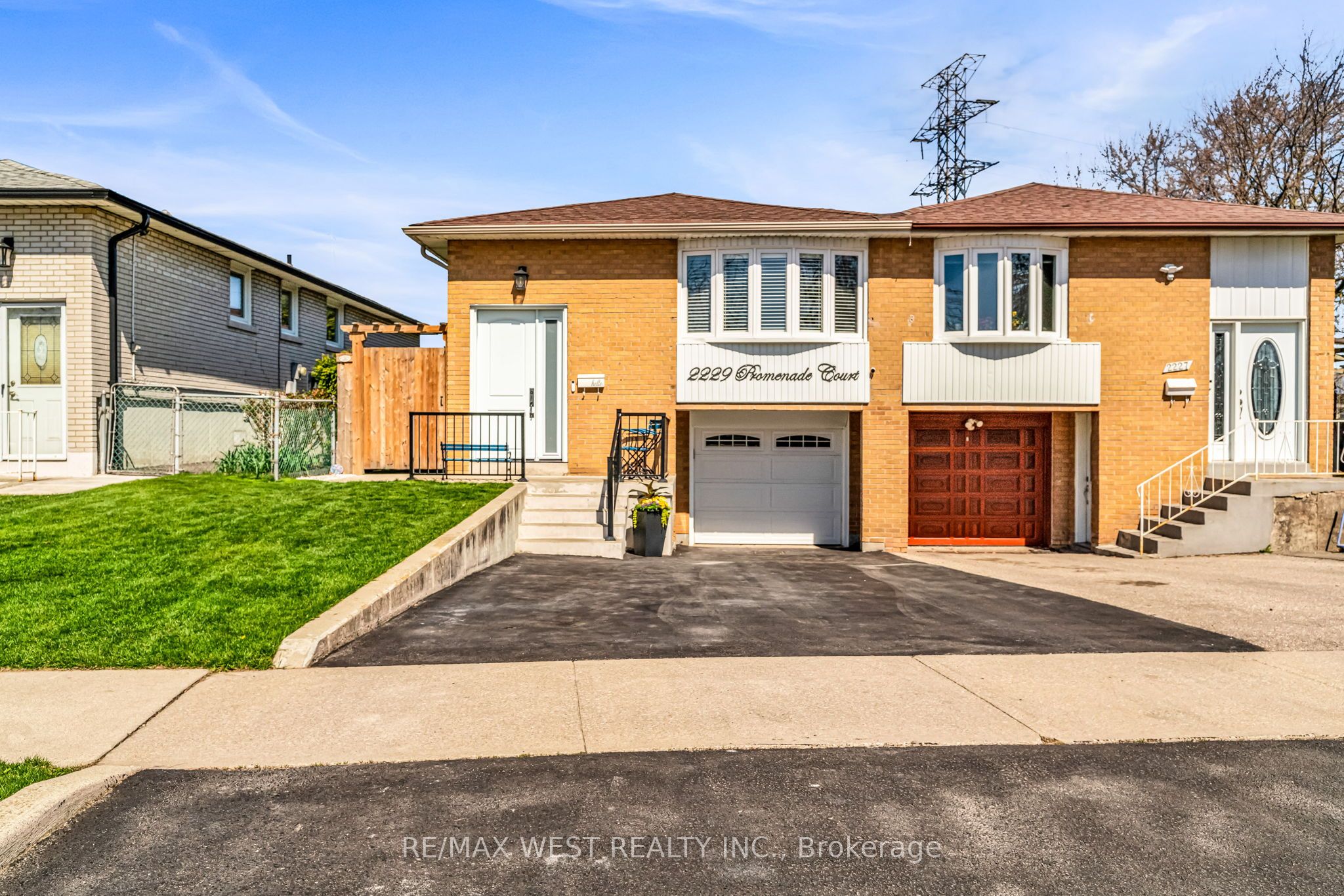 2229 Promenade Court