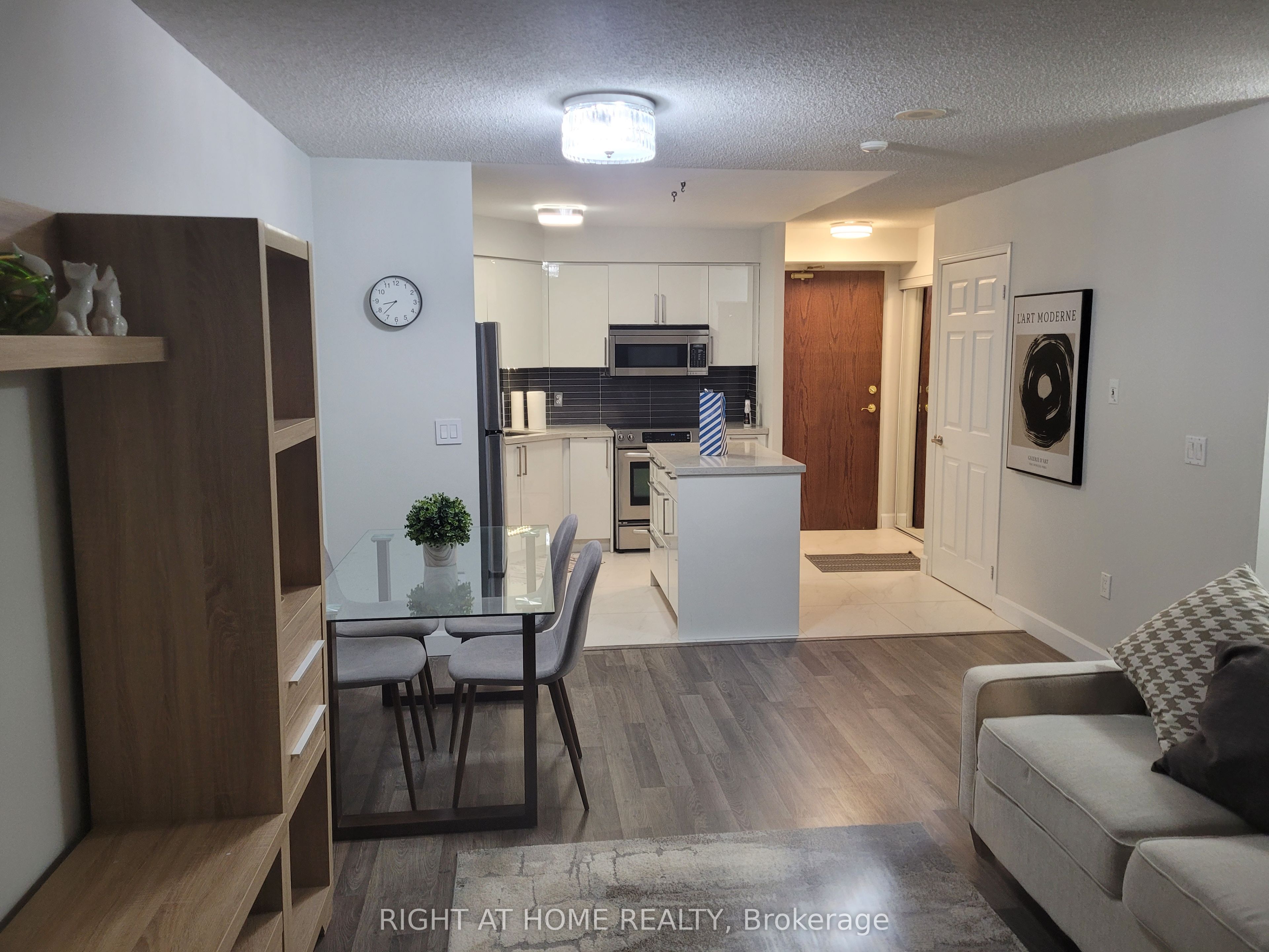 17 Michael Power Place 314