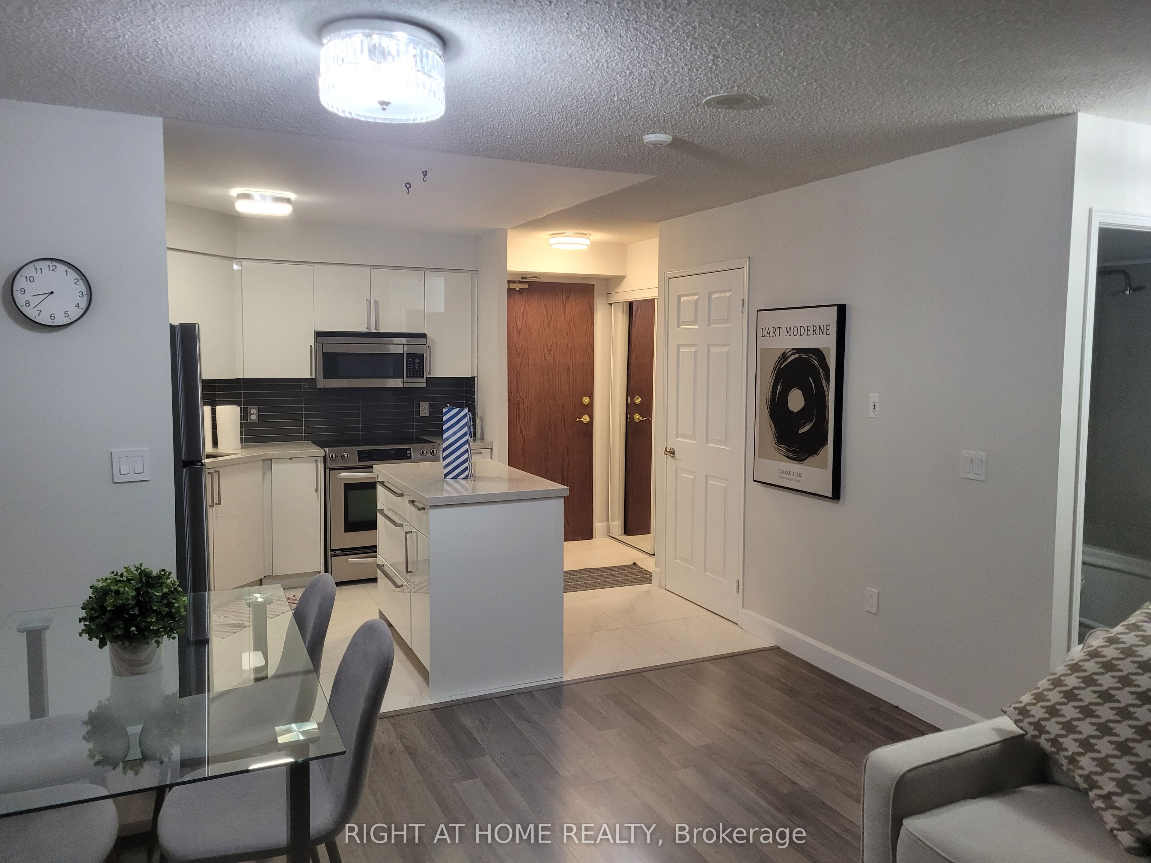 17 Michael Power Place 314