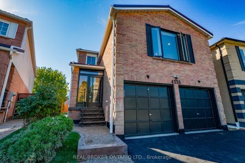 4326 Waterford Crescent Mississauga ON L5R 2B2