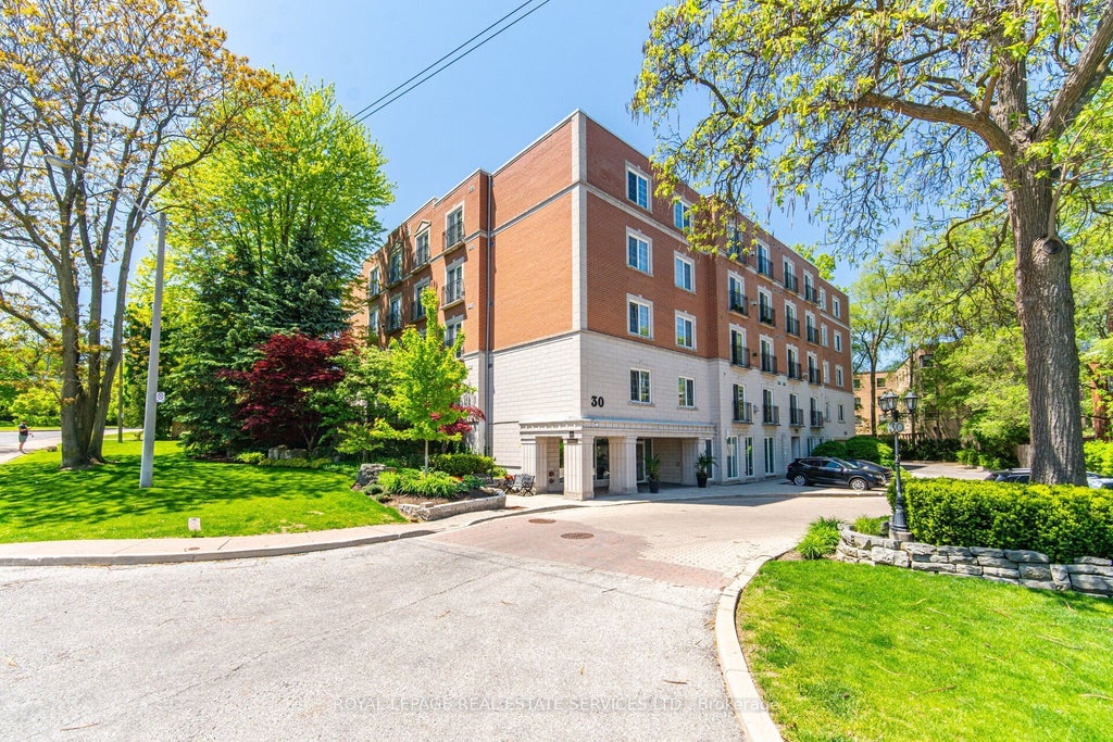 Photo of 30 Anglesey Boulevard #PH403, Toronto, ON M9A 3B5 (MLS # W13753530)