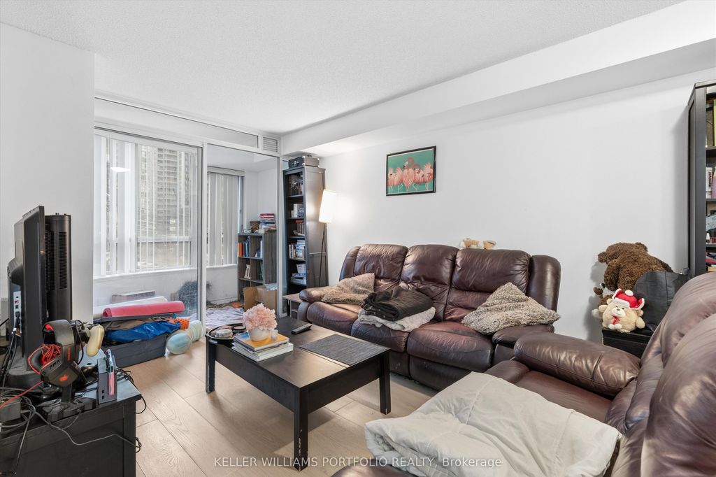 Photo of 801 Bay Street #205, Toronto, ON M5S 1Y9 (MLS # C12842022)