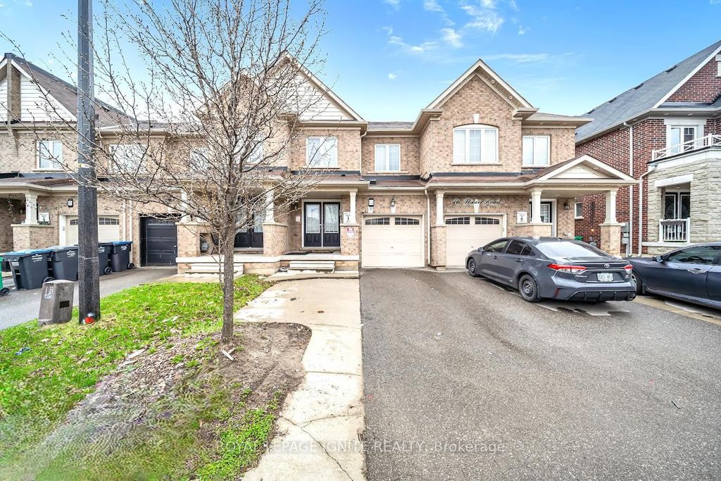 Photo of 14 Hoover Road, Brampton, ON L7A 4L2 (MLS # W13025508)