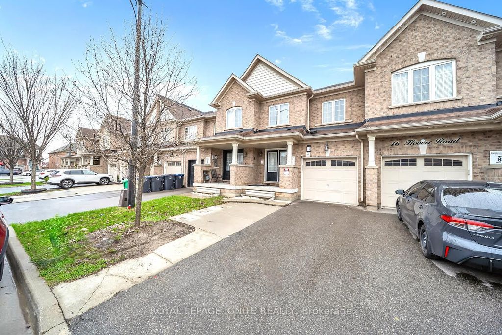 Photo of 14 Hoover Road, Brampton, ON L7A 4L2 (MLS # W13025508)