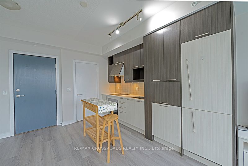 199 Richmond Street W 1708