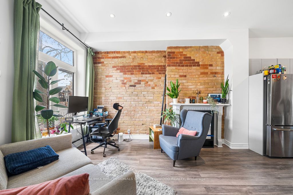 13 Spencer Avenue