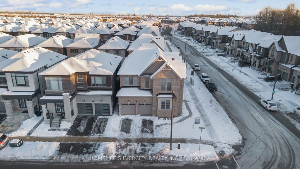 Photo of 1 Pattulo Drive, Caledon, ON L7C 1Z9 (MLS # W12631512)