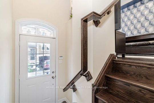 10 Porter Avenue 17